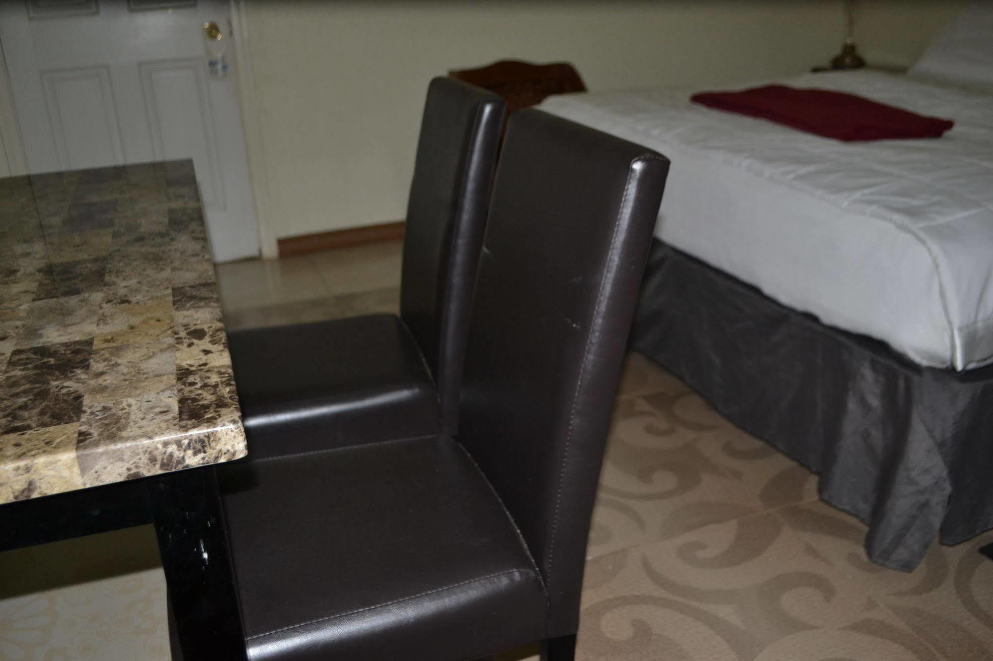 Executive Airport Hotel Entebbe Exterior photo